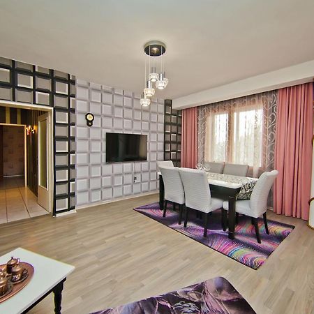 Perla 2-Bdrm In The Heart Of The City Varna Extérieur photo