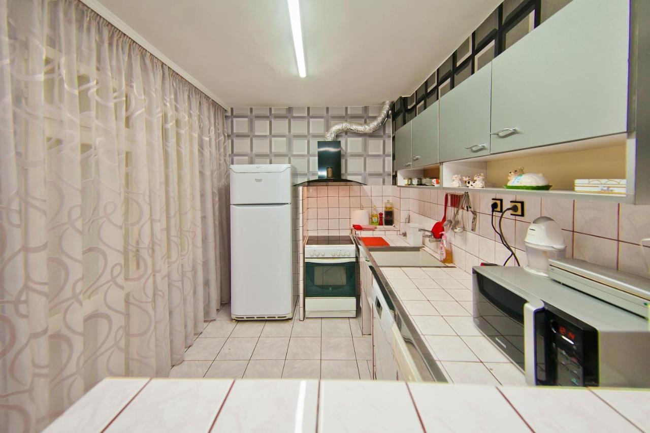 Perla 2-Bdrm In The Heart Of The City Varna Extérieur photo