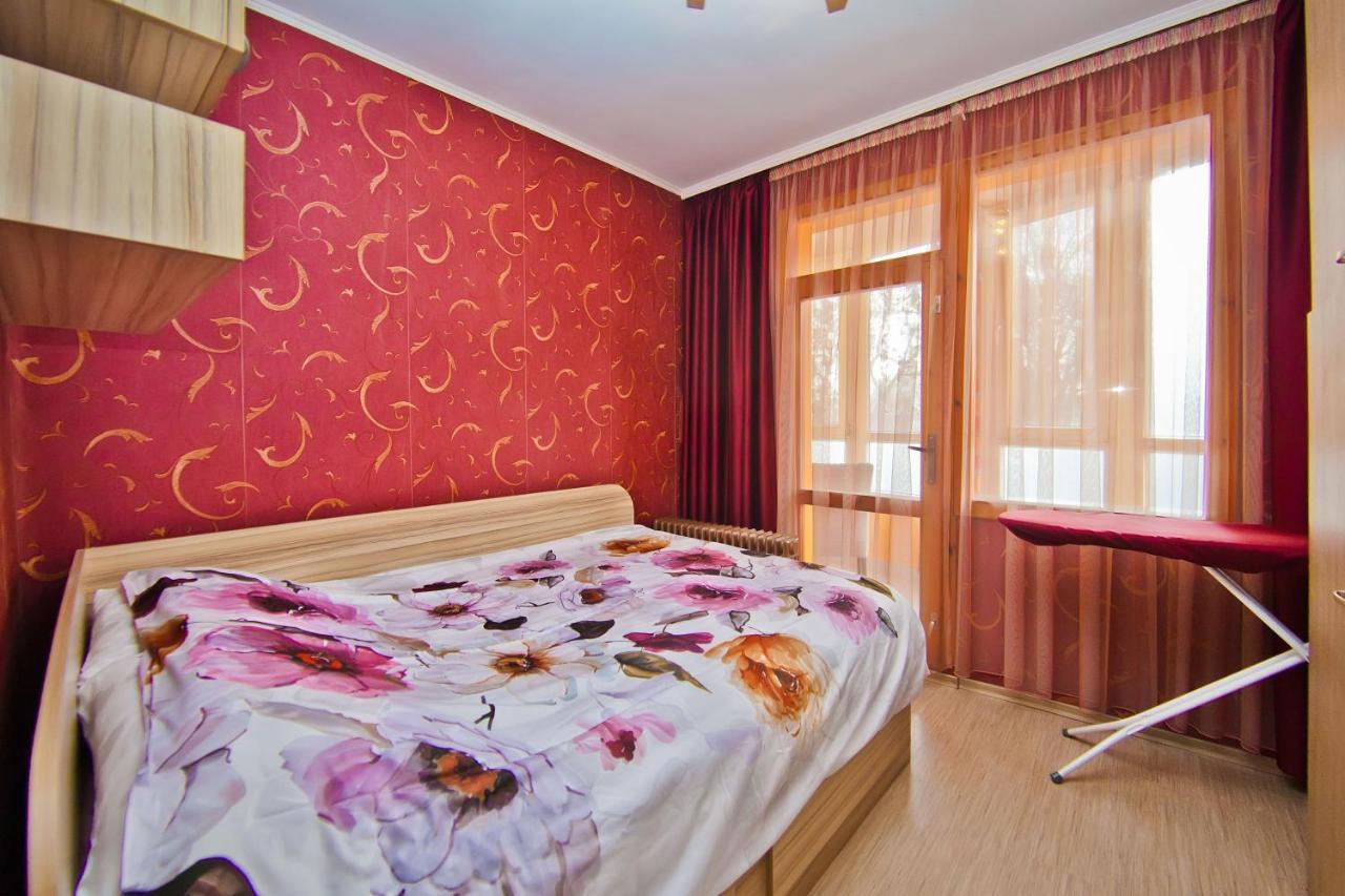 Perla 2-Bdrm In The Heart Of The City Varna Extérieur photo